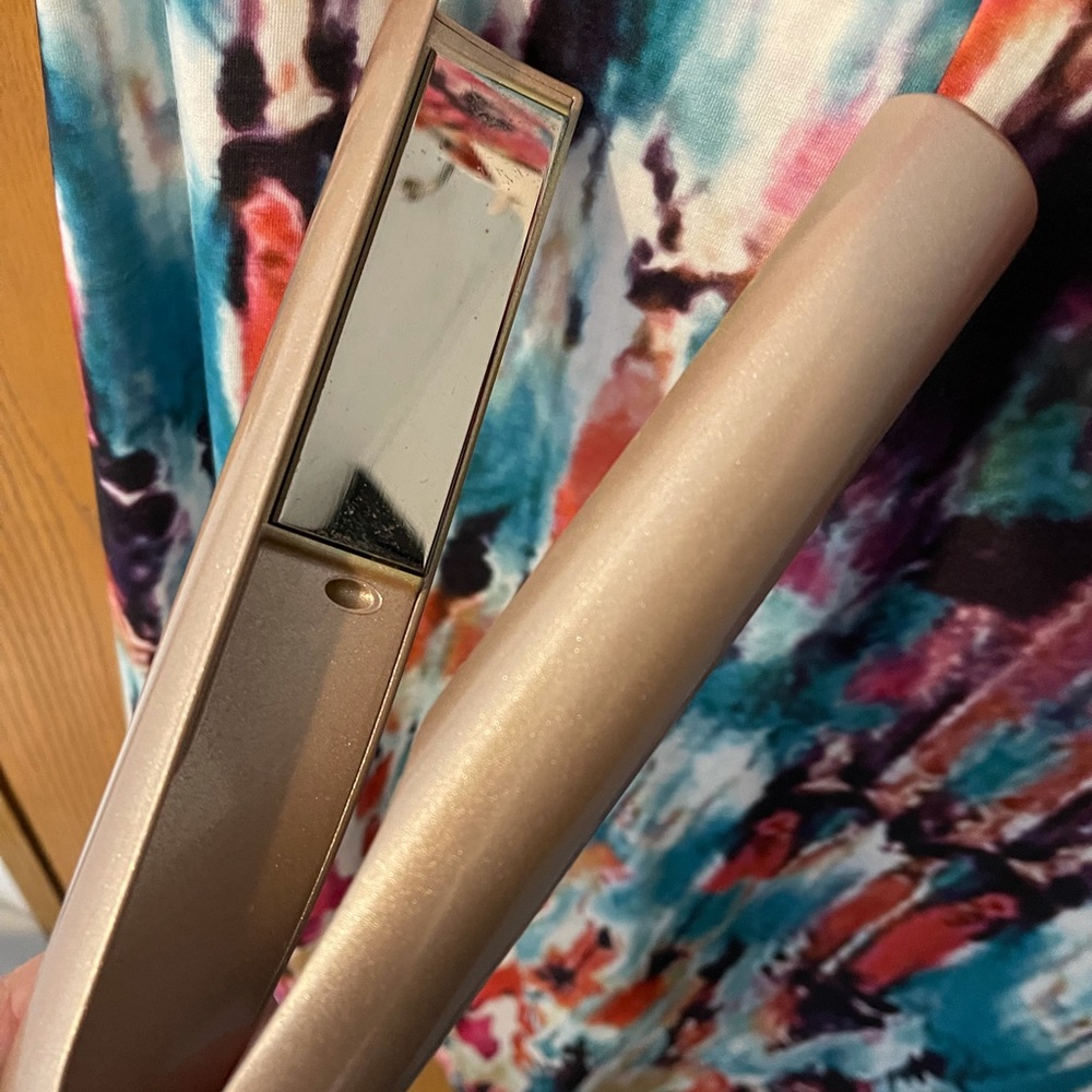 Tyme curling iron